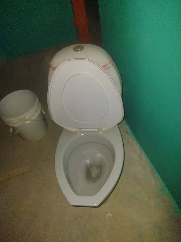 new TOILET 5