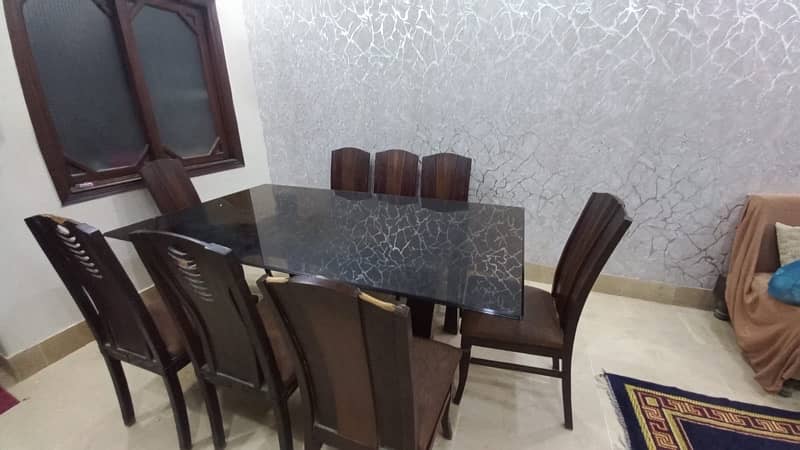 Spacious 8-Seater Dining Table – Gently Used 2