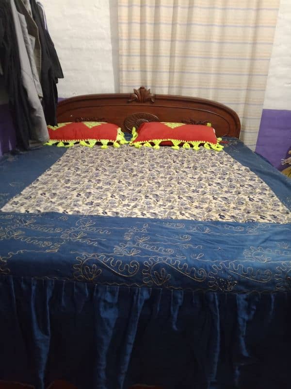 double bed with mattress for seal karna hai argent 3