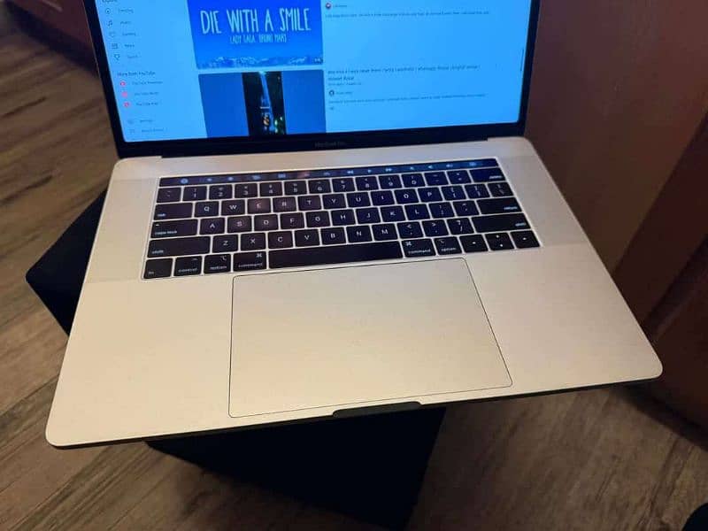 Apple MacBook pro 2019 16inch 3