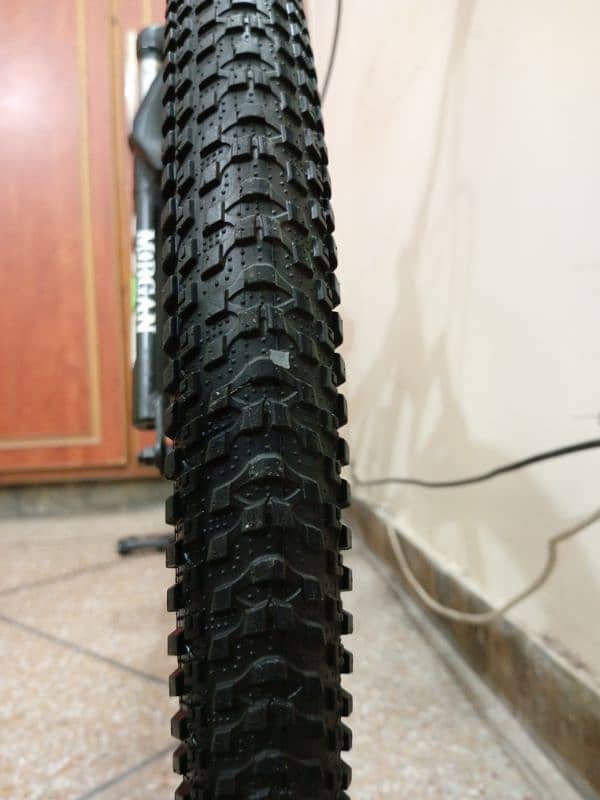 26 INCH IMPORTED (MORGAN) GEAR CYCLE 6 MONTH USED 03265153155 18