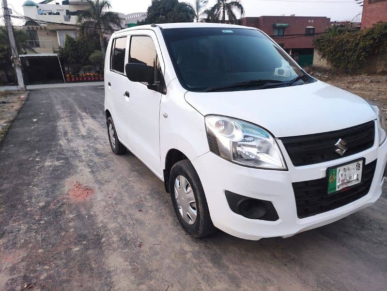 Suzuki Wagon R 2018 8