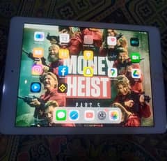 iPad Air 1st Generation (16GB) – Good Condition, Affordable Price!