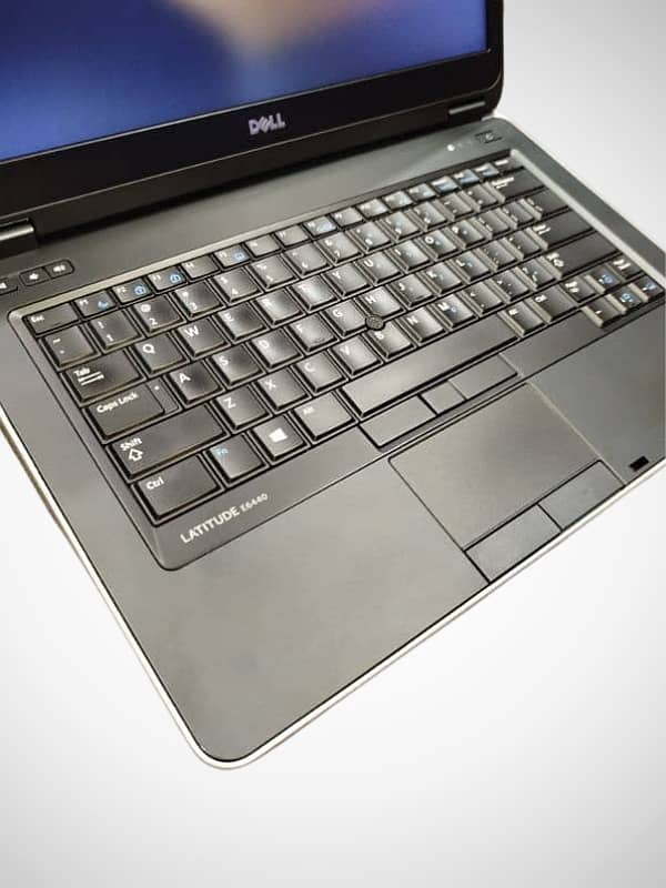 Dell Latitude e6440 2