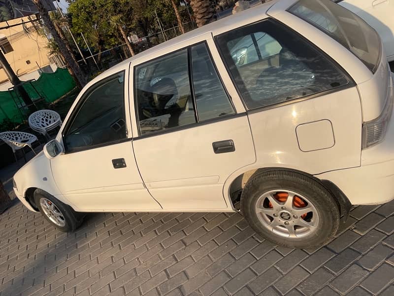 Suzuki Cultus VXL 2016 3