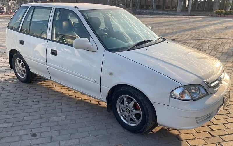 Suzuki Cultus VXL 2016 4