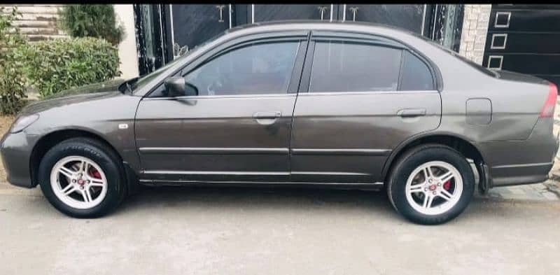 Honda Civic EXi 2005 13