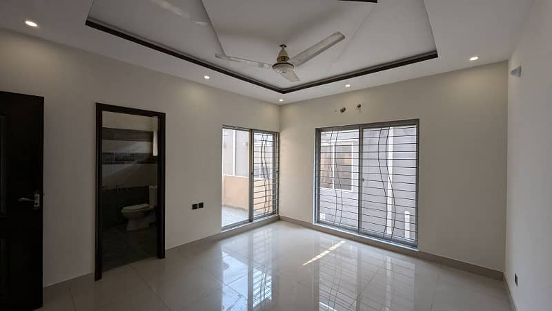 5 Marla House For Sale In Paragon City Lahore 5