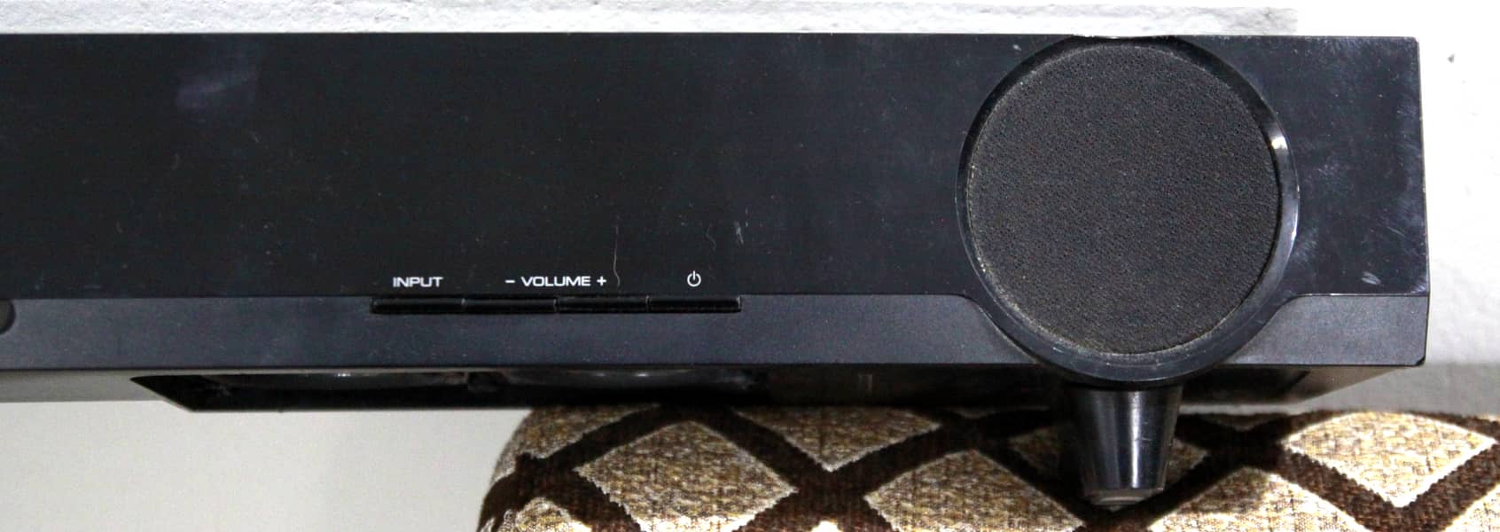 Yamaha YS101 DTS soundbar with sony active Subwoofer 1