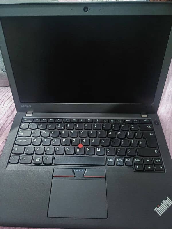 Lenovo Thinkpad ×270 i5 6th generation 8/128 Laptop with charger 0