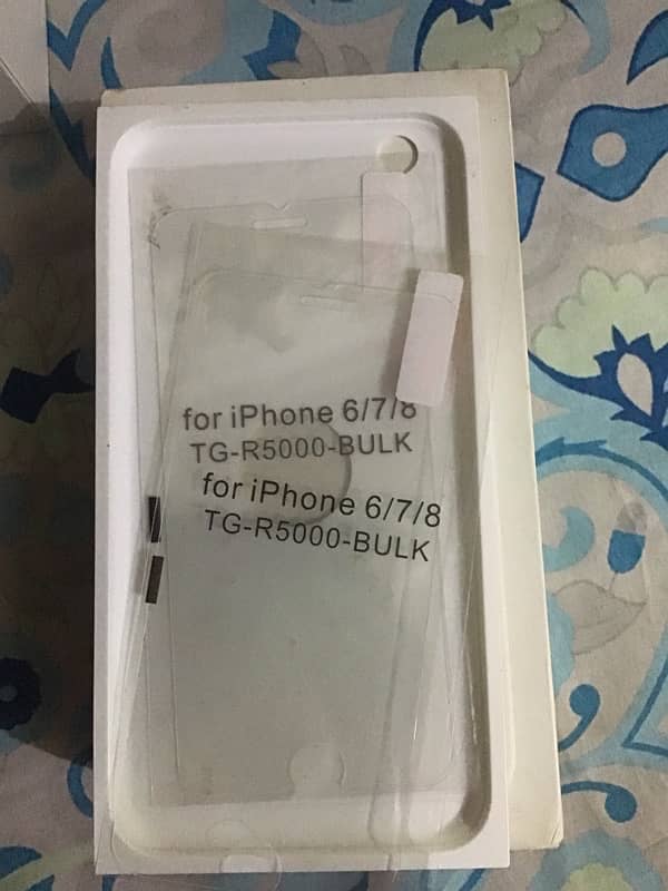 iPhone 6/7/8 glass protector 2