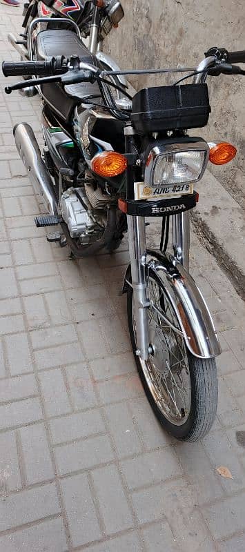 HONDA CG 125 22/23 lush condition 0