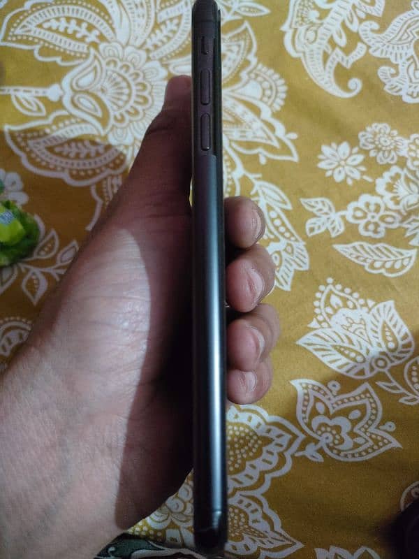 XS Max For Sale 2