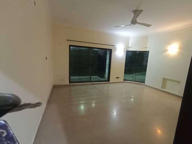 Kanal Upper Portion For Rent In DHA Phase 1 - Block P, DHA - Lahore 4