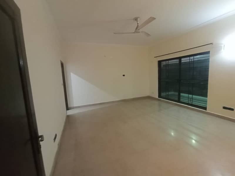 Kanal Upper Portion For Rent In DHA Phase 1 - Block P, DHA - Lahore 7