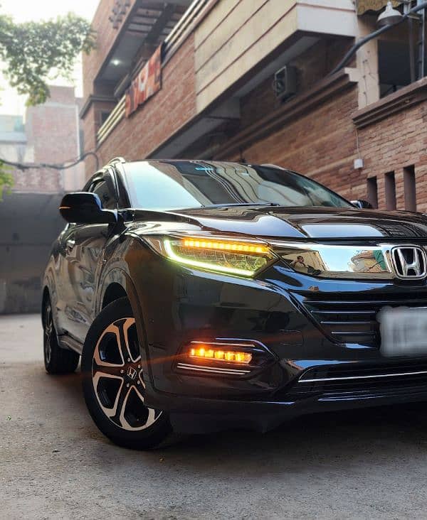 Honda Vezel hybrid 2015/22 0