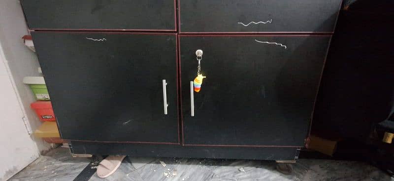 wardrobes safe almari 0