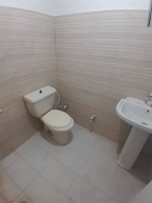 2 BED DD FLAT FOR RENT 7