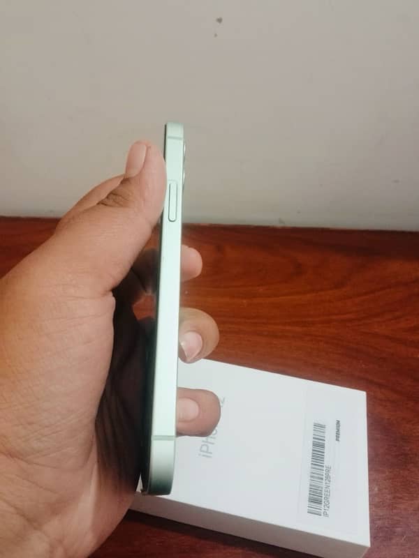 I PHONE 12 128GB FACTORY UNLOCK TWO MONTH SIM TIME ALL OK 4