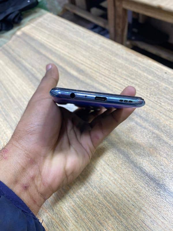 oppo f17 pro (display fingerprint) 3