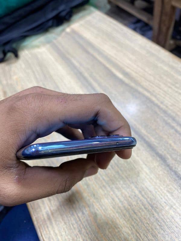 oppo f17 pro (display fingerprint) 5