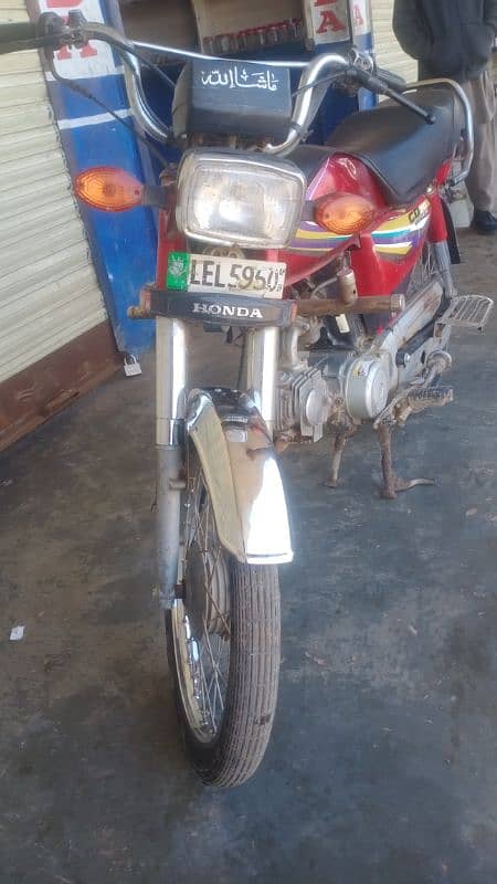 HONDA CD 70 2014 MODEL IN A FRESH CONDITION 3