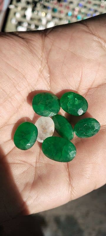 Originle Gurrnted Naturle imported Stones worldwide Servises 12