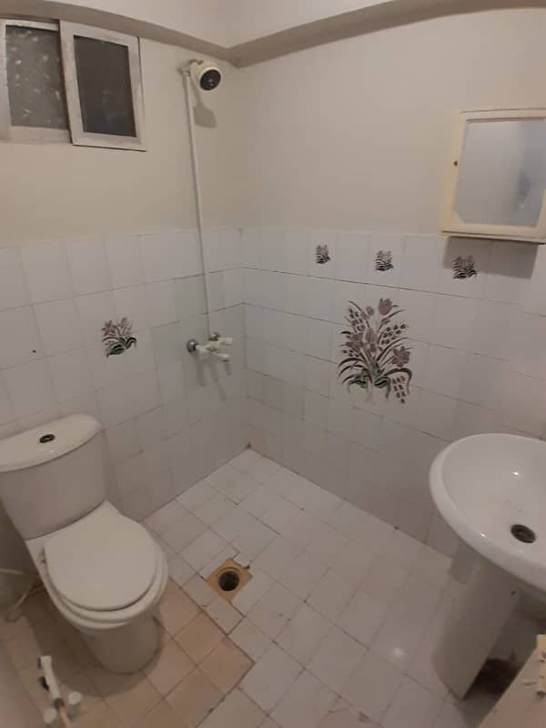 3 BED D/D FLAT FOR RENT 6