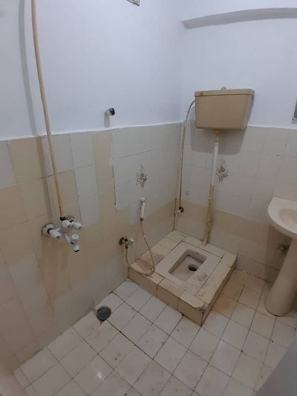 3 BED D/D FLAT FOR RENT 11