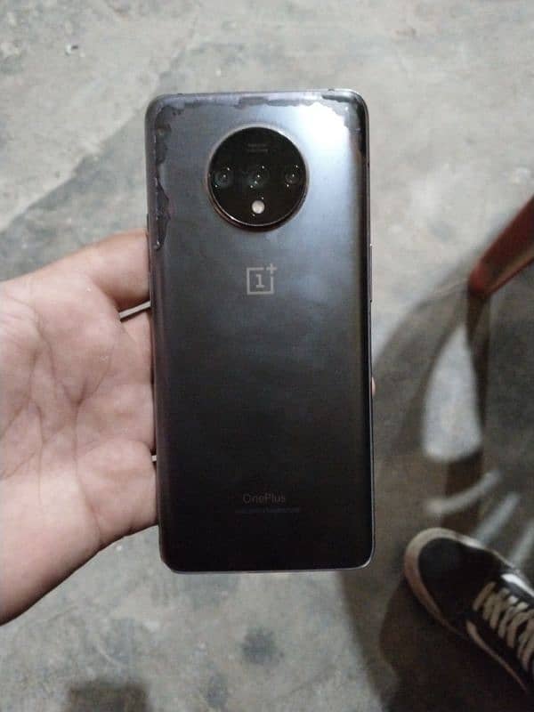 OnePlus 7T 1