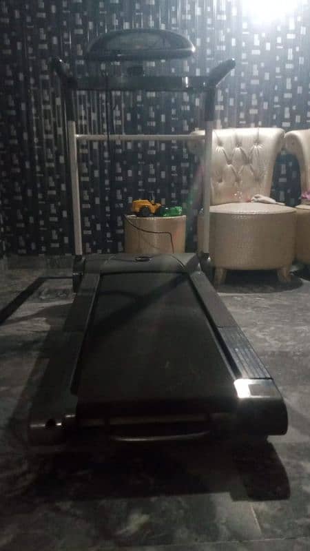 rankers treadmill almost new ,10/10 condition 1