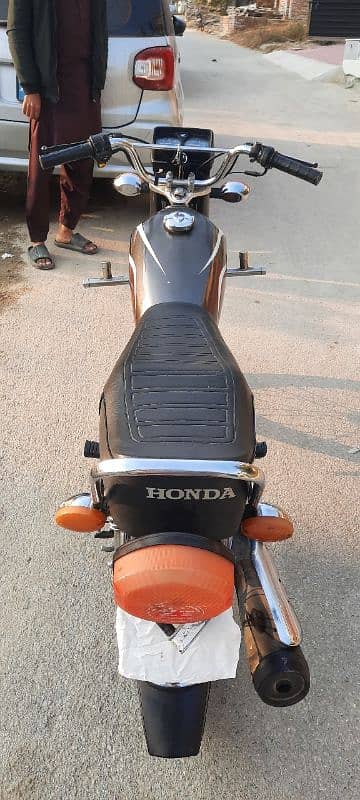 Honda 125 2017 - Family-used 8