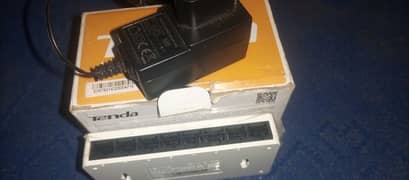 Tenda 8 port switch new not used