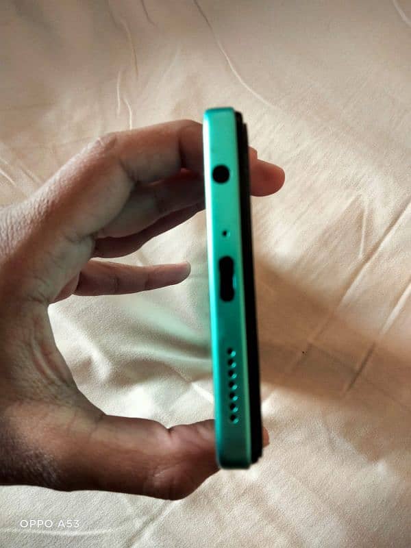 tecno camon 19 Dreamland green 2