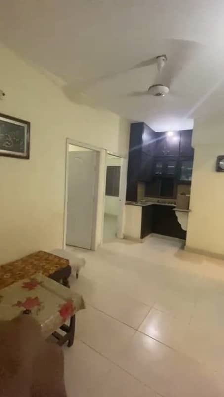 2nd Floor 3 Bed DD Flat For Sale In Gulshan-e-Iqbal Block 1 11