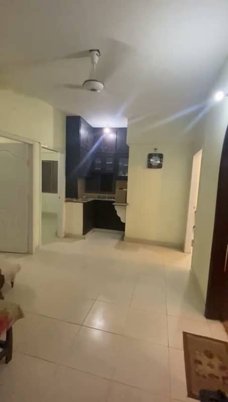 2nd Floor 3 Bed DD Flat For Sale In Gulshan-e-Iqbal Block 1 12