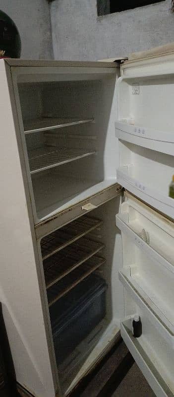 frige for sale 3