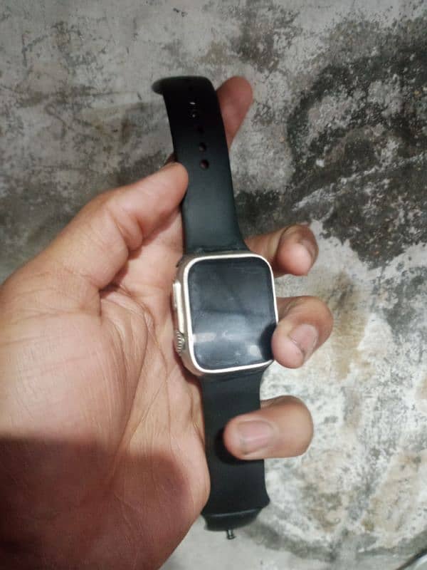 used watch in 10 months used me 6