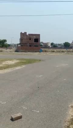 10 Marla Possession all dues cleared Plot Dha Phase 5 Lahore