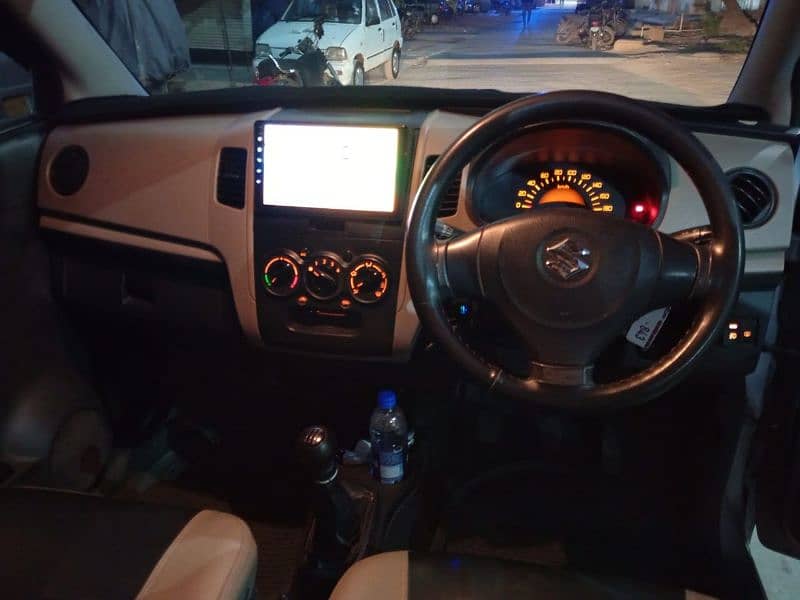 Suzuki Wagon R 2018 5