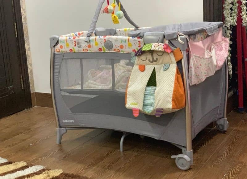 Imported Good condition Baby Cot bessinet 0