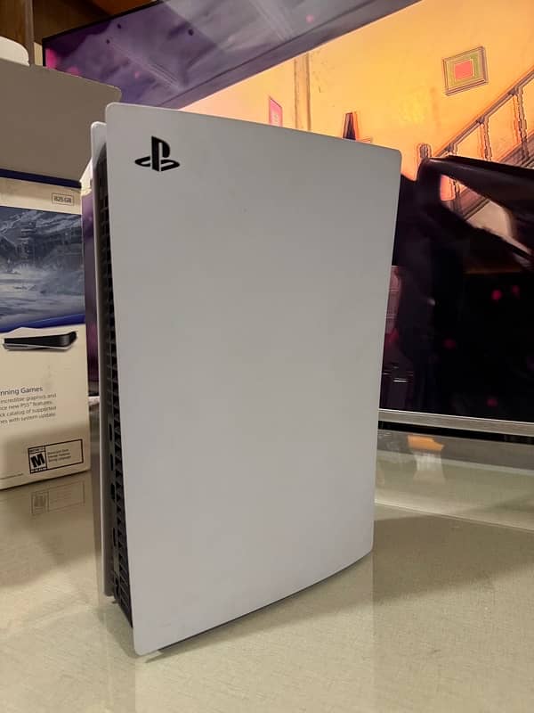 PS 5 Disc edition 4k gaming 60Hz 1TB 8