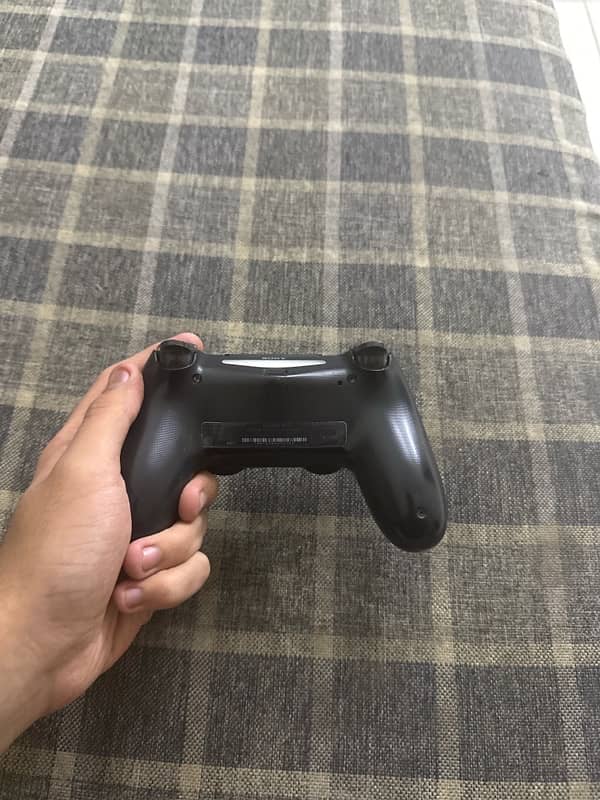 ps4 wireless controller used 1