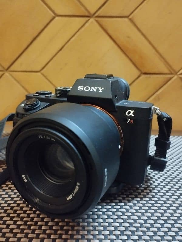 Sony A7r ii camera with Sony 50mm F 1.8 lens 1