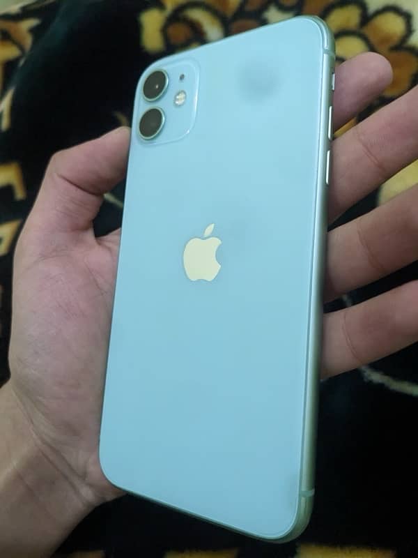 iphone 11 Jv 64gb water packed 10/10 condition 0