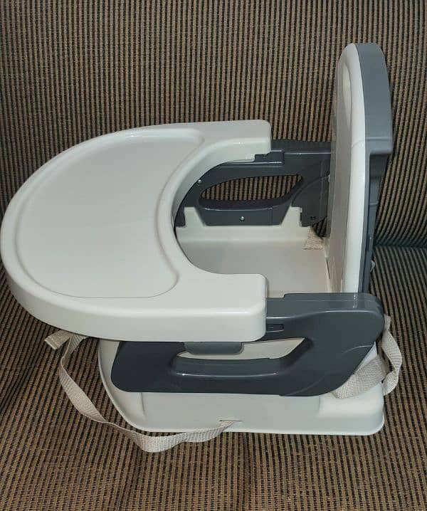 Mastela Foldable Booster Seat 3