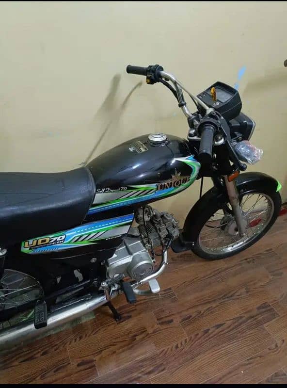 Unique 70CC Motorcycle - UD-70 5