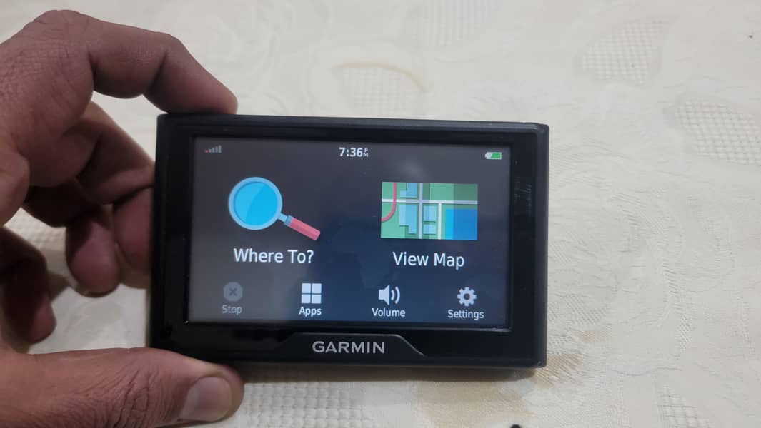 Garmin Drive 40 Navigation Device with Pakistan Map 0