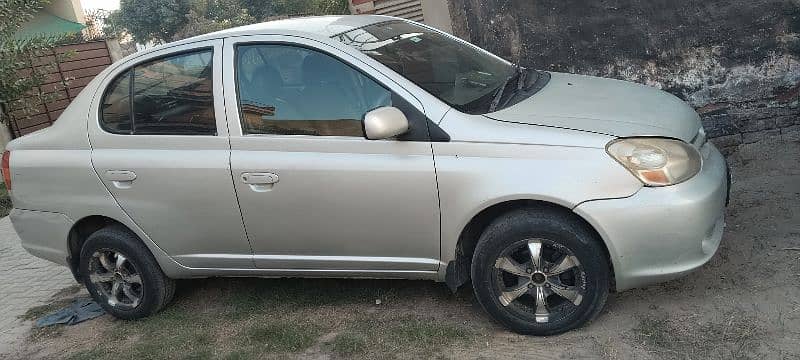 Toyota Platz 2006 1