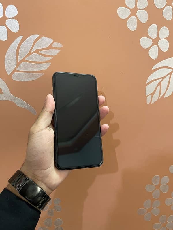 Iphone 11 Pro Max Pta Approved 4